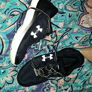 Womens under armour shoes